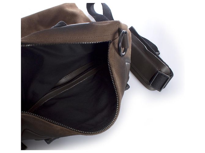 Autre Marque Diesel Nero Oro, borsa in camoscio marrone con tracolla. - vista 6