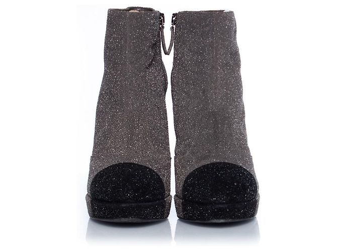 Chanel, Botas plataforma gris brillo - vista 3
