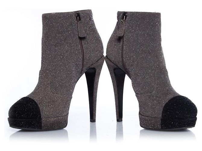 Chanel, Botas plataforma gris brillo - vista 6