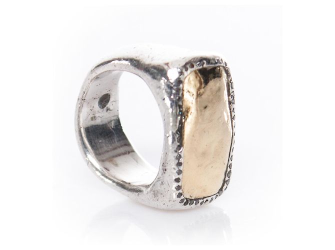 Autre Marque Rosa Maria, Bague en argent avec couche de diamants gris entourant un 18centre d'or k. Argenté Doré - vue 3