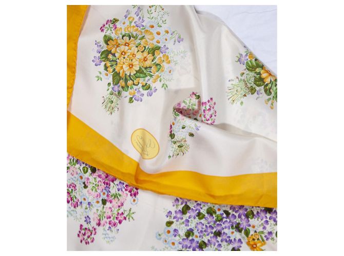 gucci, Sciarpa vintage con stampa floreale Giallo - vista 6