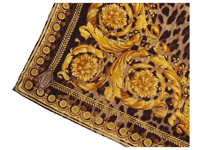 Gianni Versace Atelier versace, Barocco printed scarf. - view 6