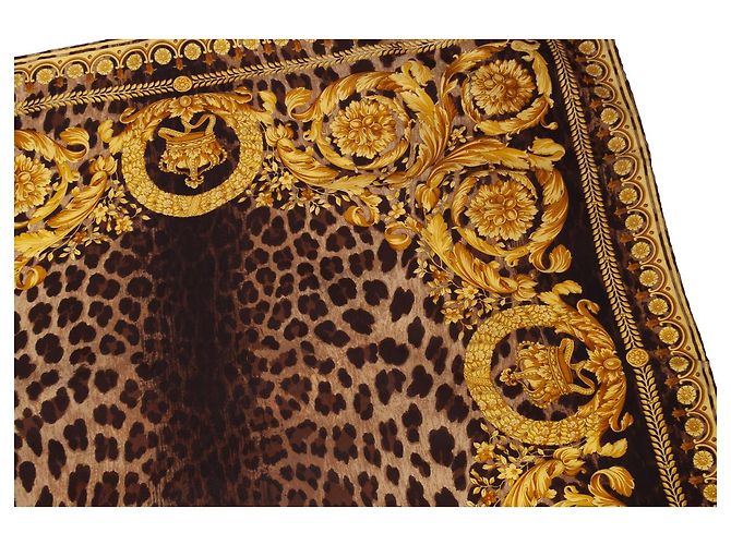 Gianni Versace Atelier versace, Barocco printed scarf. - view 7