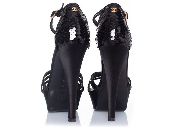 Chanel, Sandalo nero con paillettes - vista 6
