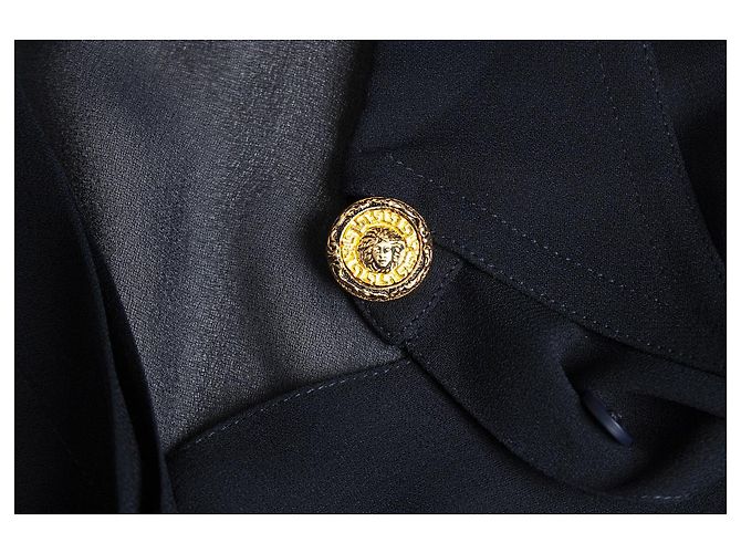 Gianni Versace, Blusa de seda negra con botones de medusa Negro - vista 5