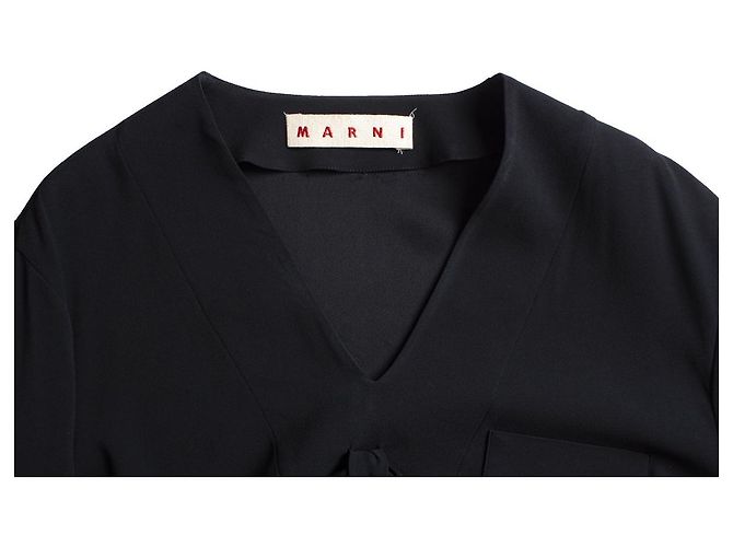 Marni, Blusa nera con maniche a fiocco e svolazzanti. Nero - vista 6