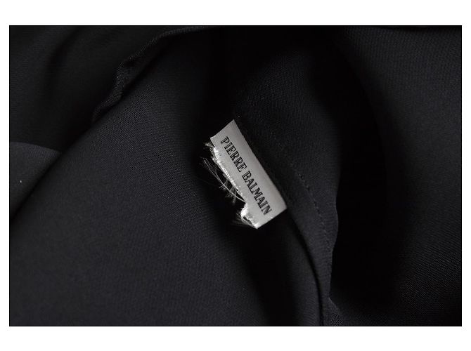 PIERRE BALMAIN, top con hombreras Negro - vista 6