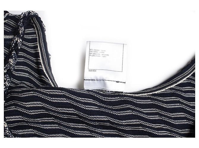 Chanel, Abito a portafoglio blu e bianco - vista 6