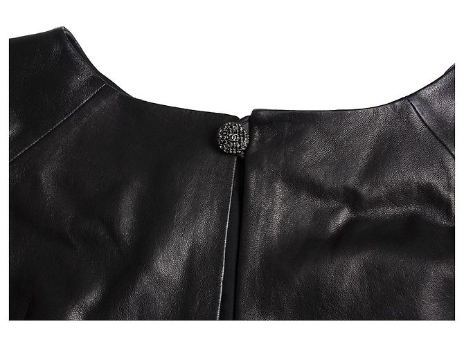 Chanel, Tweedkleid mit Leder Schwarz - Ansicht 7