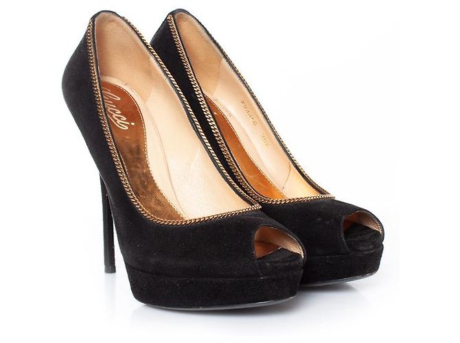 Gucci, scarpin plataforma peep toe em camurça preta Preto - vista 6