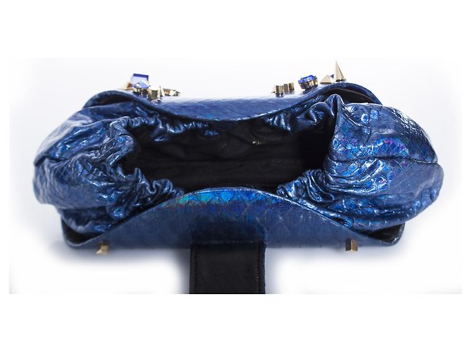 Autre Marque Maison Du Posh, Custodia in pelle di serpente blu - vista 6
