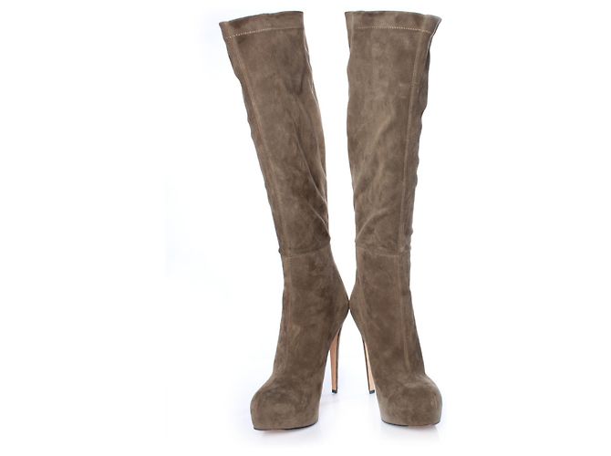 Brian Atwood, Kaki suede boots - view 3
