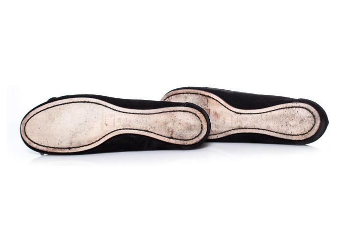SAINT LAURENT, Mocassini con nappine in camoscio nero. - vista 8