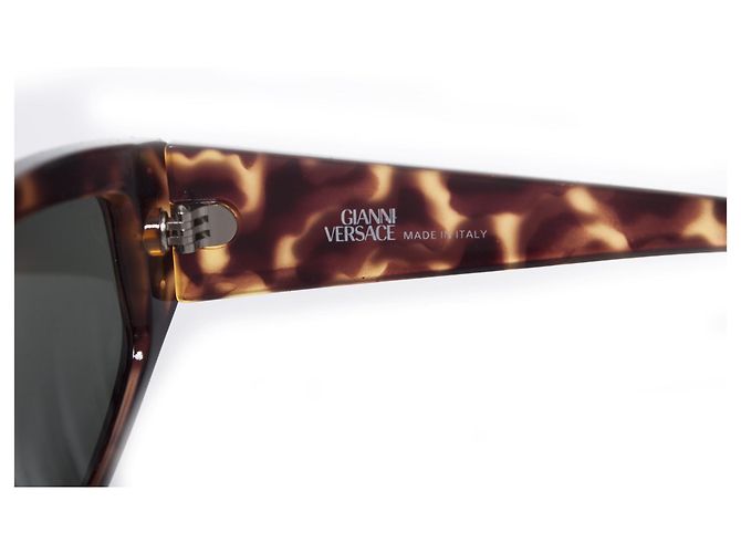 Gianni Versace, Tortoise Shell Rectangular Sunglasses. Brown - view 7