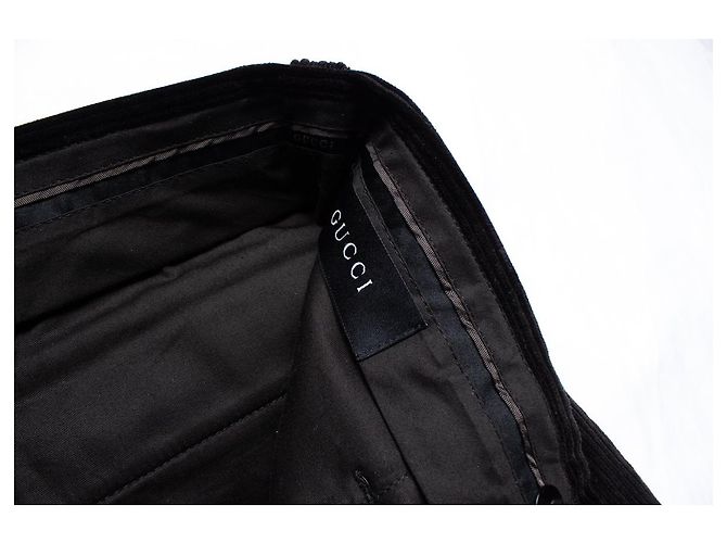 Gucci, calça canelada de veludo na cor preta Preto - vista 5