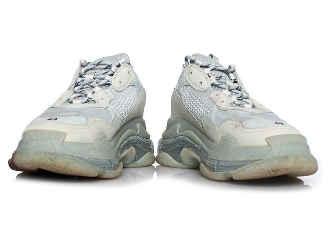 Balenciaga, Triple S-Sneaker in Grau - Ansicht 3