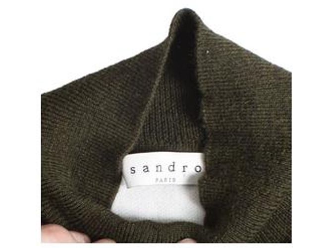 Sandro, grüner Rollkragenpullover mit weißem Besatz - Ansicht 6