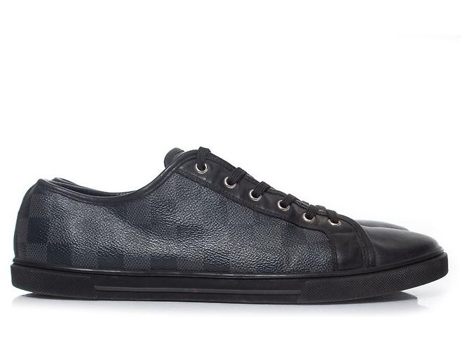 Louis Vuitton, Schwarze Damier-Canvas-Turnschuhe - Ansicht 4
