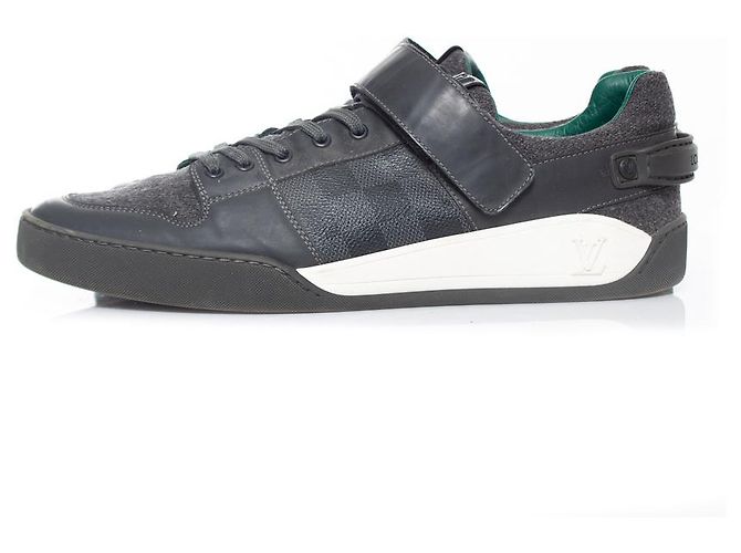 Louis Vuitton, Baskets à scratch Damier Gris - vue 2