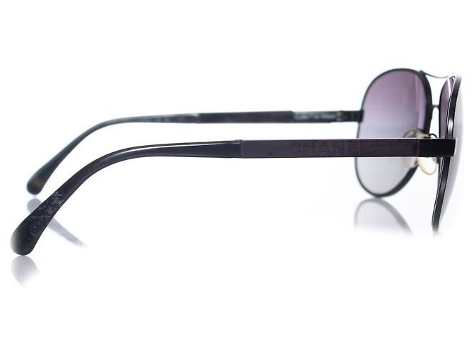 Chanel, Pilotensonnenbrille in Schwarz - Ansicht 3