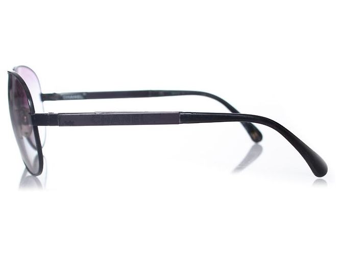 Chanel, Pilotensonnenbrille in Schwarz - Ansicht 5