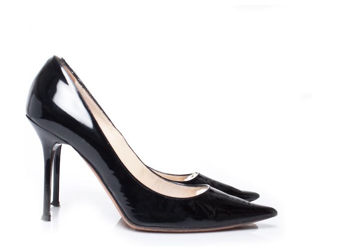 Jimmy Choo, Décolleté in vernice nera. - vista 5
