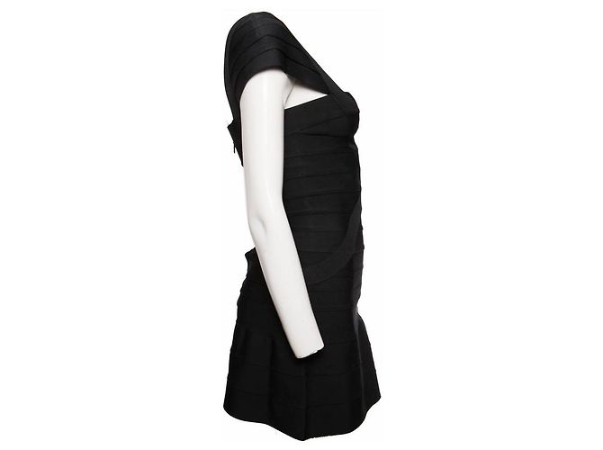 Autre Marque Schwarzes, figurbetontes Kleid in Größe S. - Ansicht 4