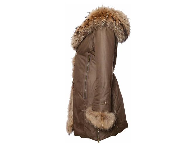 Autre Marque violante, Parka pelo verde oliva - vista 2