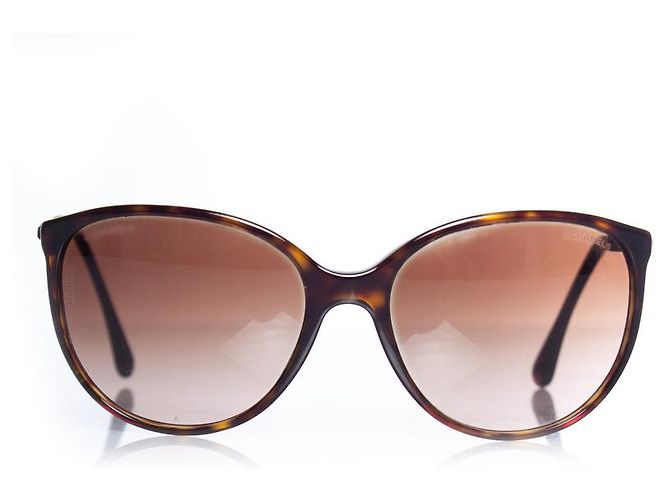 Chanel, occhiali da sole cat-eye marroni Marrone - vista 2
