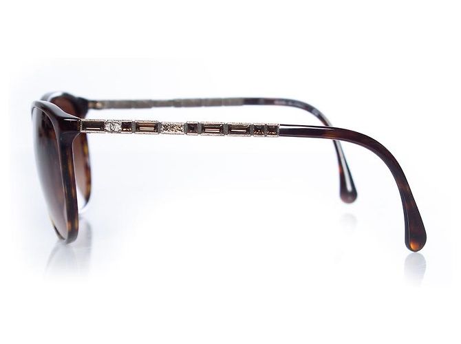 Chanel, occhiali da sole cat-eye marroni Marrone - vista 4