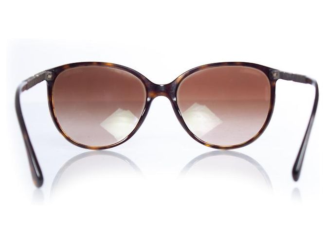 Chanel, occhiali da sole cat-eye marroni Marrone - vista 5
