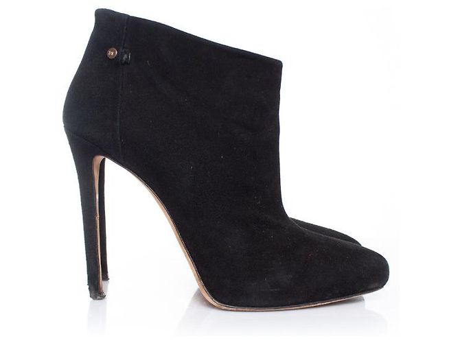 Elisabetta Franchi, Bottines en daim noires - vue 5