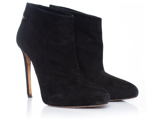 Elisabetta Franchi, Bottines en daim noires - vue 7