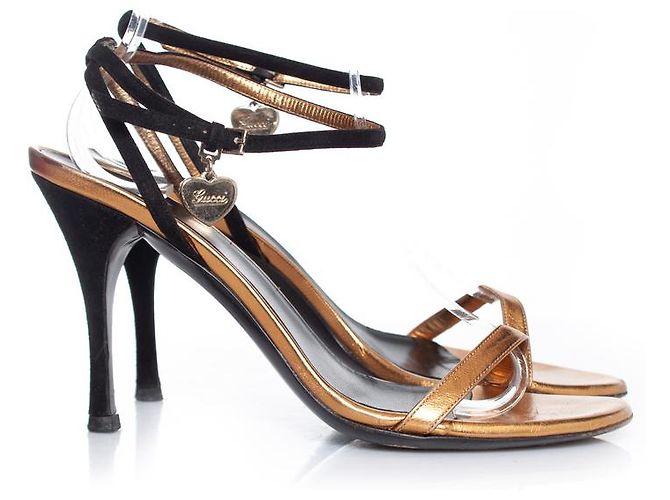 gucci, Sandalo oro con cinturini D'oro - vista 6
