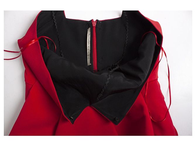 Roland Mouret, Roter trägerloser Overall mit Schößchen - vista 9