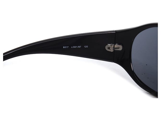 Chanel, Sonnenbrille mit schwarzem Schild - Ansicht 8