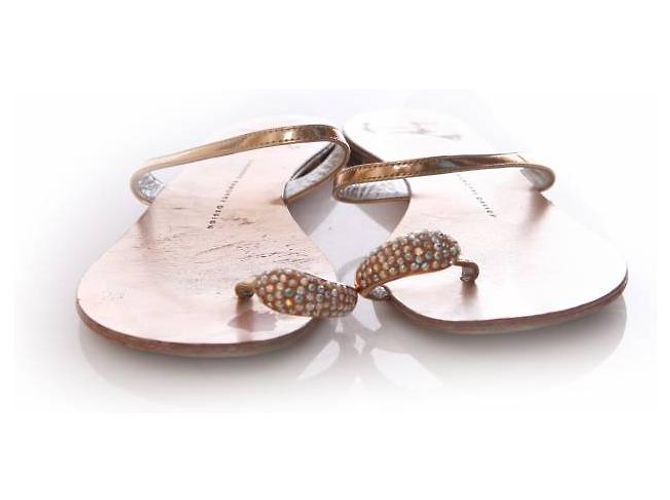 Giuseppe Zanotti, sandali con pietre swarovski D'oro - vista 5