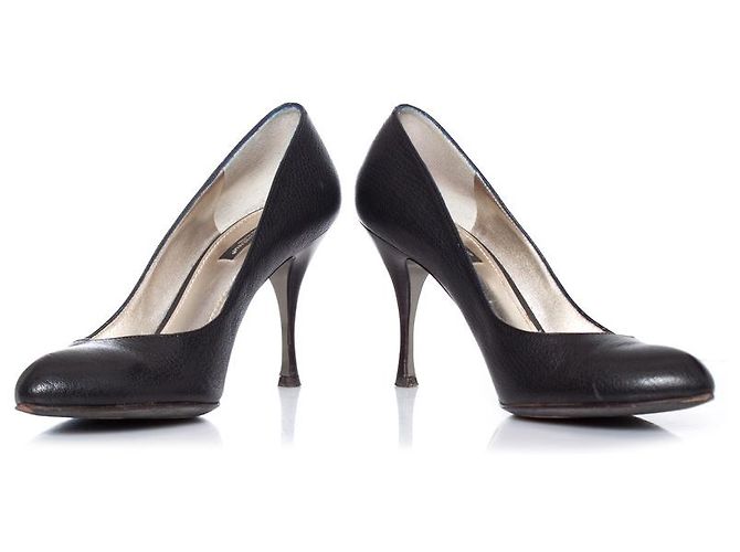 DOLCE & GABBANA, Black grained leather pumps - view 3