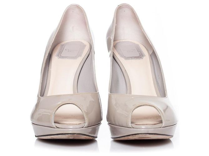 Christian Dior, Décolleté Miss Dior in vernice Grigio - vista 4