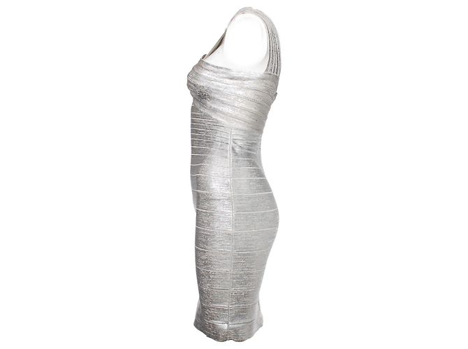 Herve Leger von Max Azria, Silbernes, schulterfreies, figurbetontes Kleid - Ansicht 2