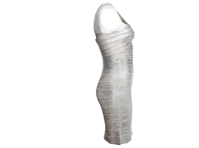 Herve Leger von Max Azria, Silbernes, schulterfreies, figurbetontes Kleid - Ansicht 6
