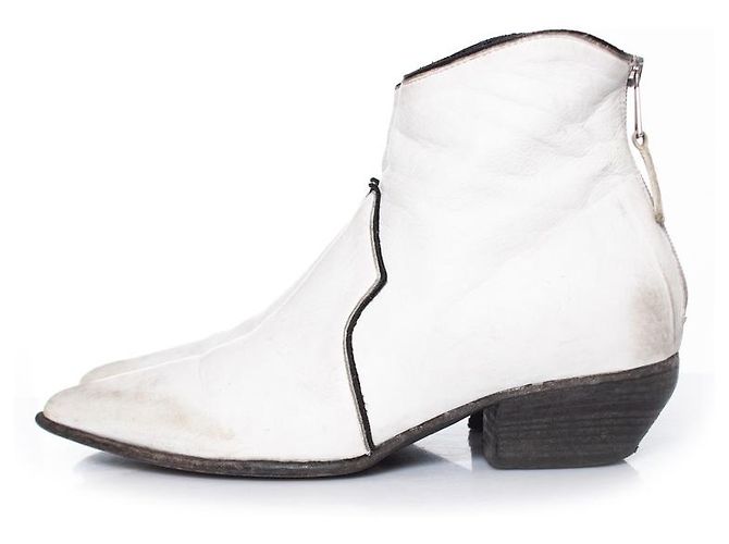 Autre Marque Elena Iachi, White leather ankle boots - view 2
