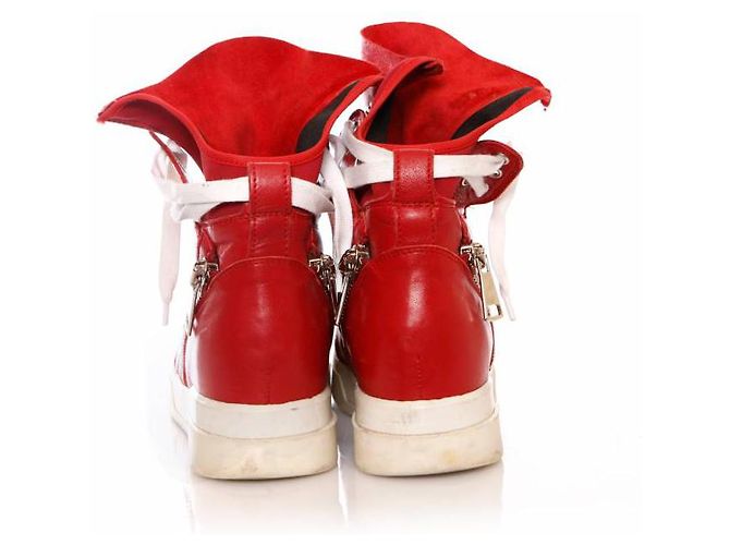 Autre Marque Elena Iachi, High-Top-Sneaker aus rotem Leder. - Ansicht 5