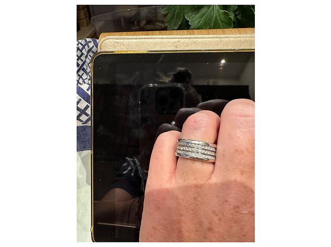 Anello Bulgari B.Zero1 a Tre Fasce in Oro Bianco e Diamanti - vista 3