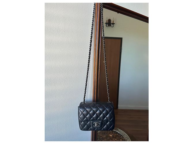 Timeless Borsa Chanel blu in pelle d'agnello - vista 2