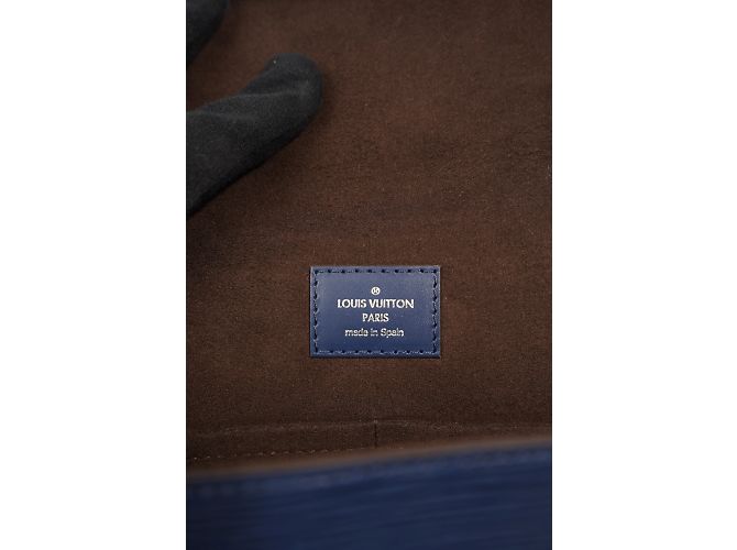 Louis Vuitton Cluny MM Marina Epi Pelle Blu navy - vista 13