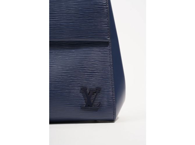 Louis Vuitton Cluny MM Marina Epi Pelle Blu navy - vista 4