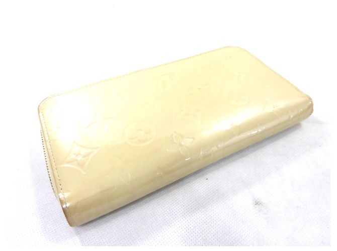 Louis Vuitton Zippy Charol Beige - SP2132 - vista 3