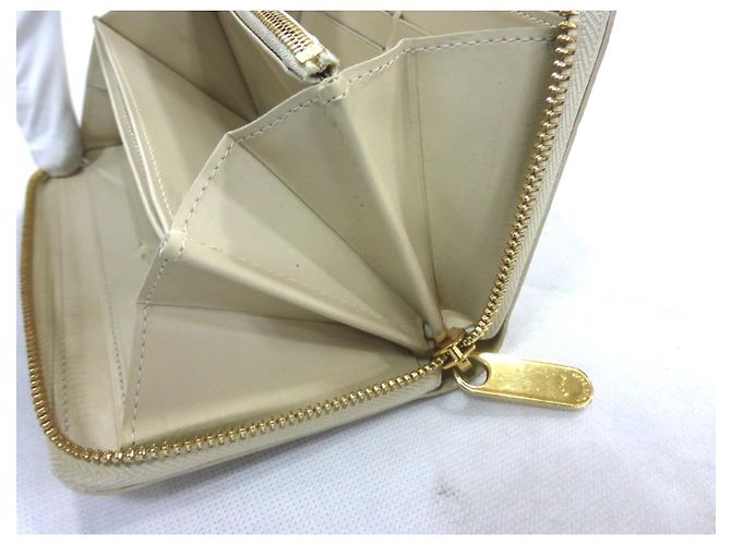 Louis Vuitton Zippy Charol Beige - SP2132 - vista 9
