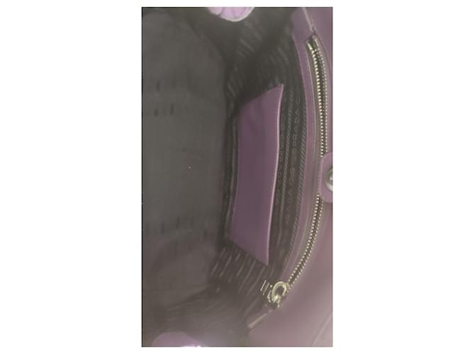 Borsa Prada Viola in Pelle e Tela Porpora - vista 5